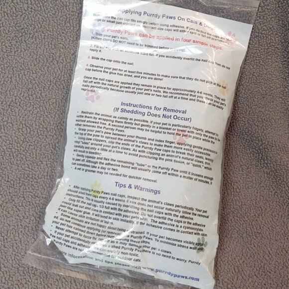 NWT Seafoam Glitter Purrdy Paws Nail Caps for Dogs - Picture 2 of 5